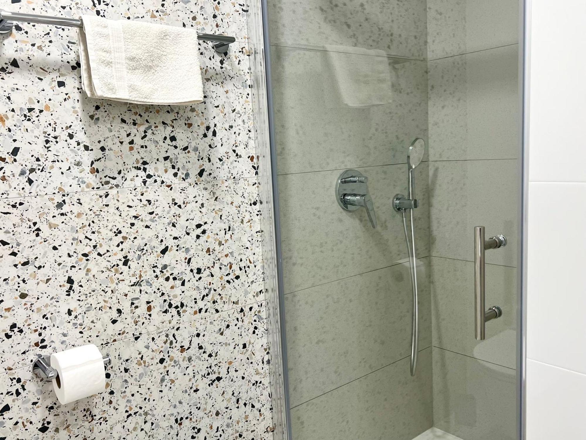 V&V Apartment PUY מראה חיצוני תמונה